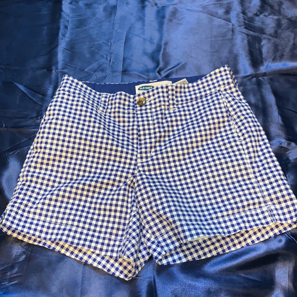 Fun print shorts